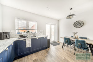 Photo 7- click for photo gallery